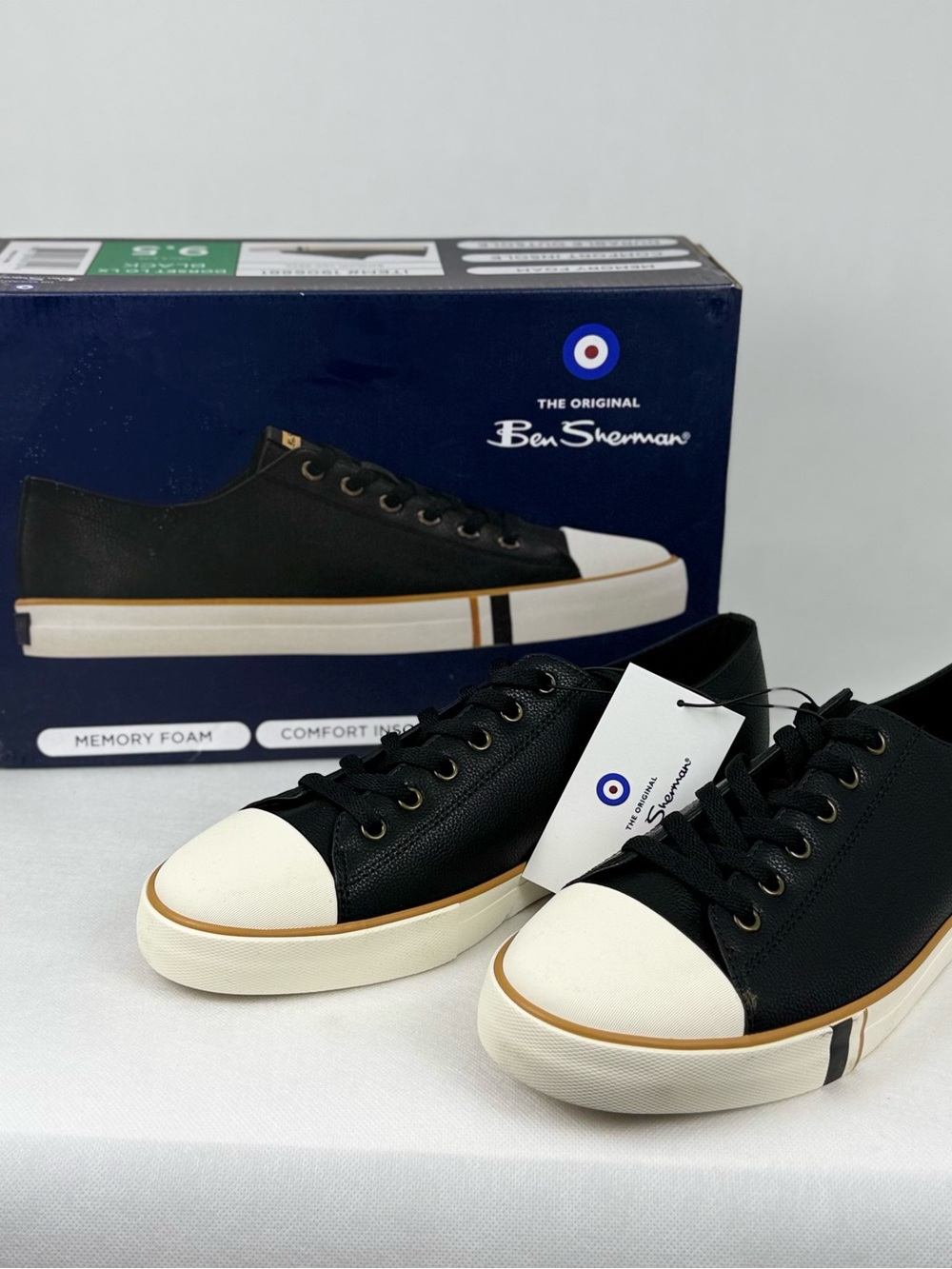 Ben Sherman Dorset Lo LX Men’s 9.5 Black Casual Sneakers Memory Foam New